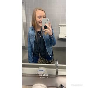 Meet your Posher, Sophia